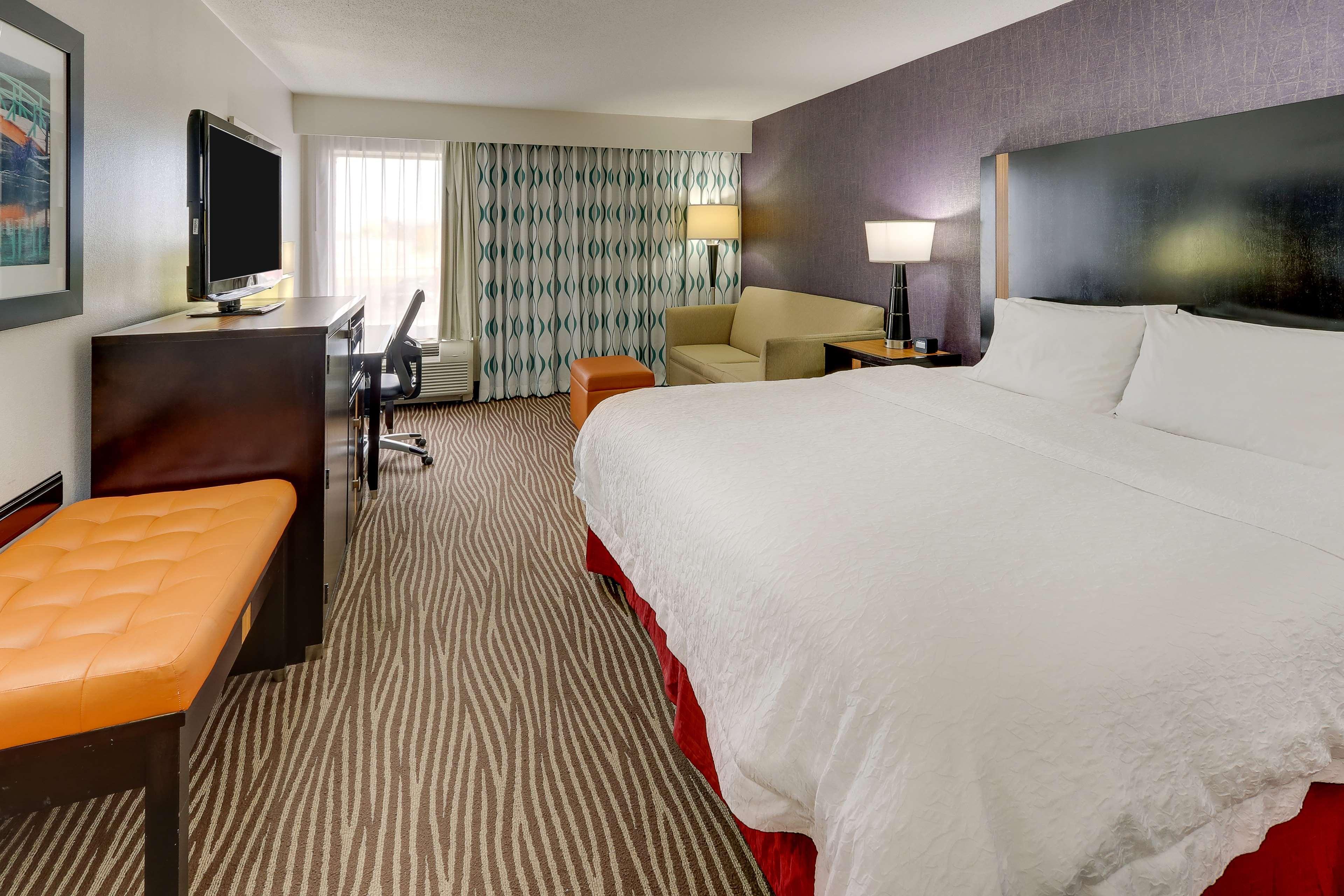 Hotel Hampton 3*