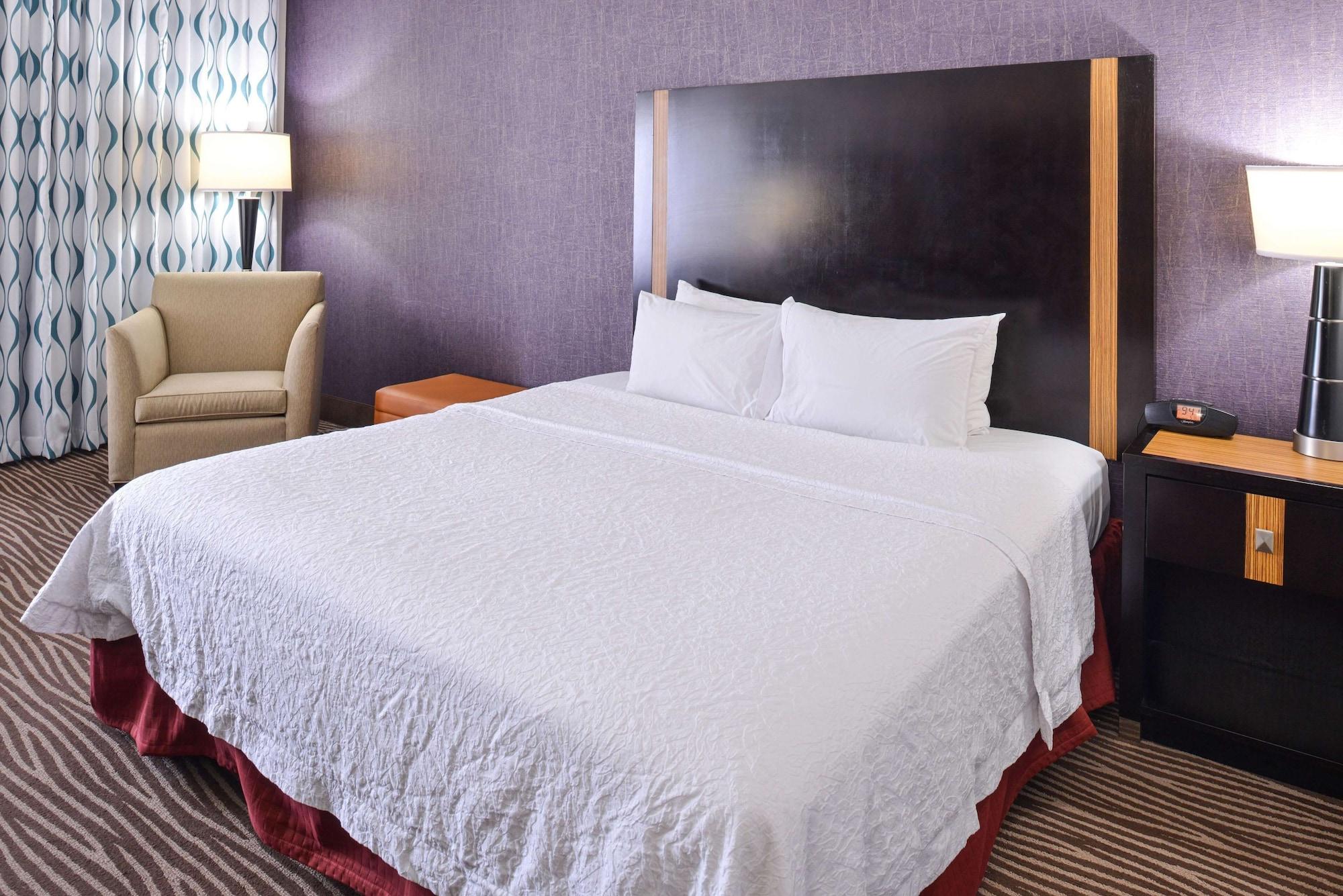 Hotel Hampton 3*