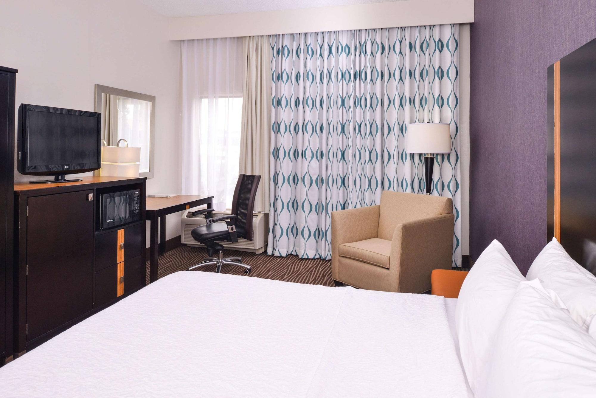Hotel Hampton 3*