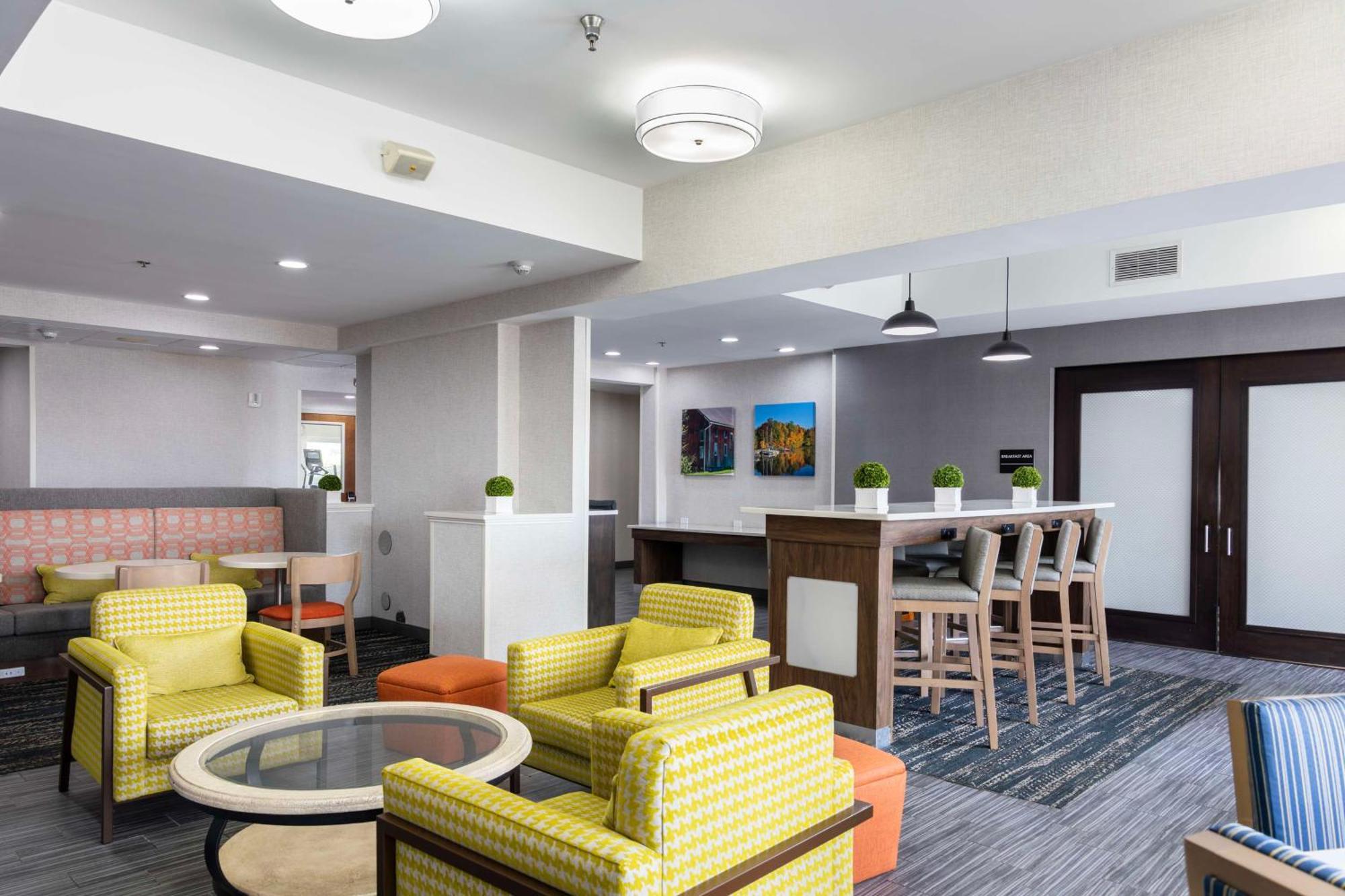 Hampton Hotel